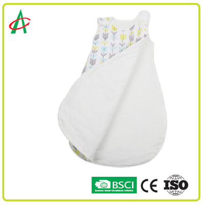 Oddychający śpiwór dla niemowląt 45 * 70 cm od 0,5 Tog do 2,5 Tog 2-kierunkowy zamek